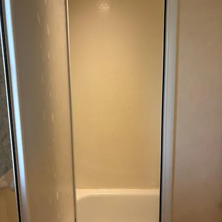 Mobilhome Au Vert مكان تخييم روكبرون-سور-أرجينس